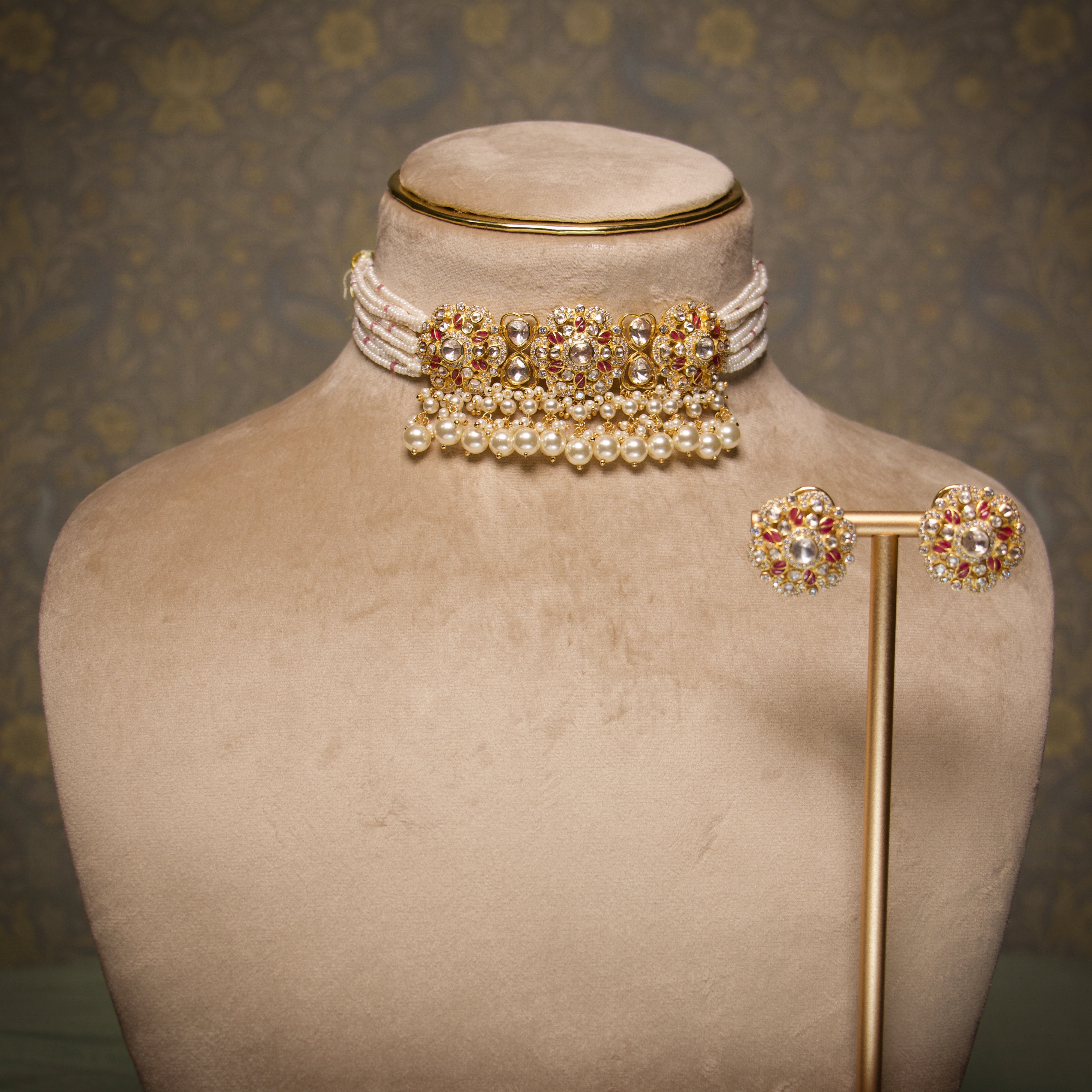 Pearl Sutra Choker Set