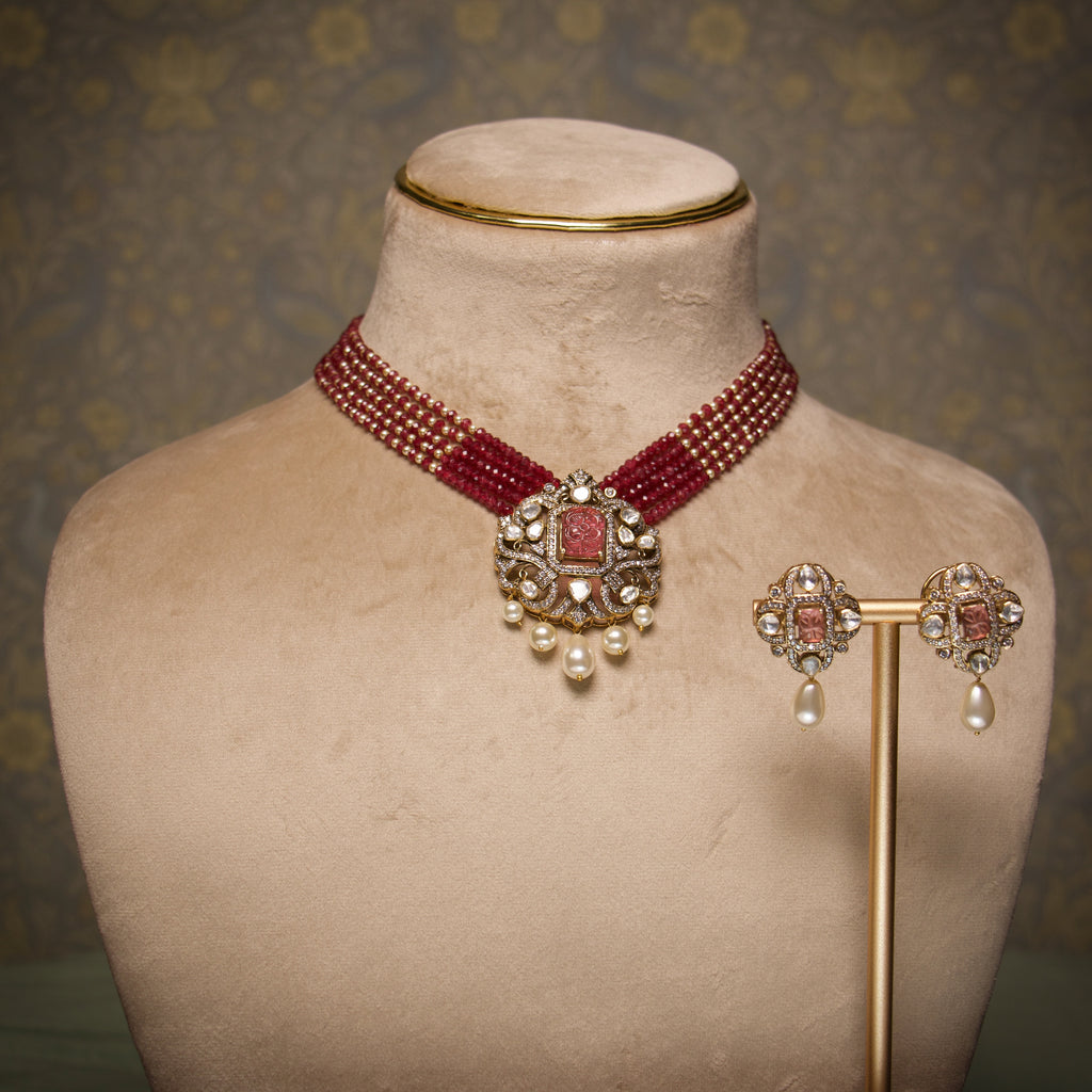 Rani of Merlot Dreams Necklace Set