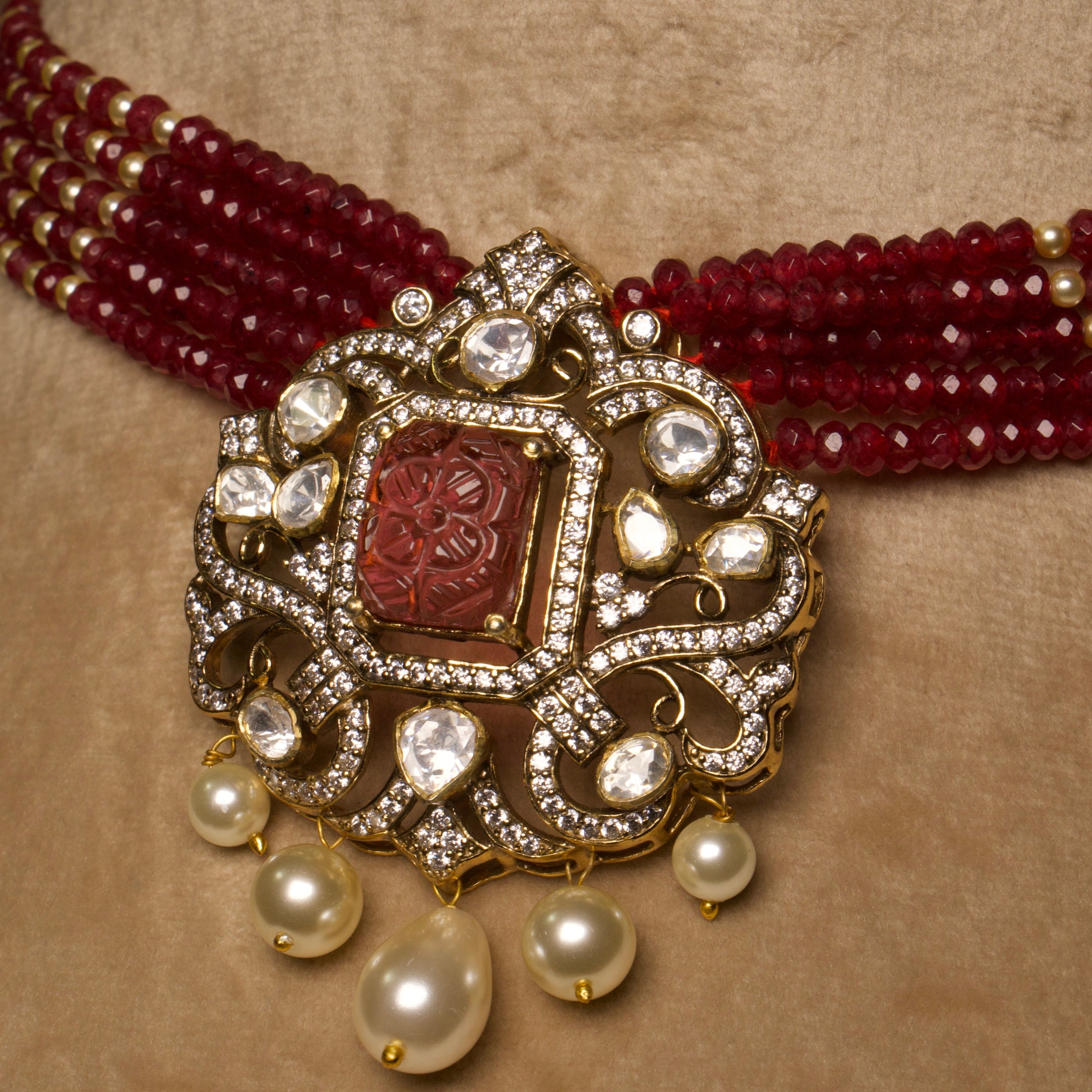 Rani of Merlot Dreams Necklace Set