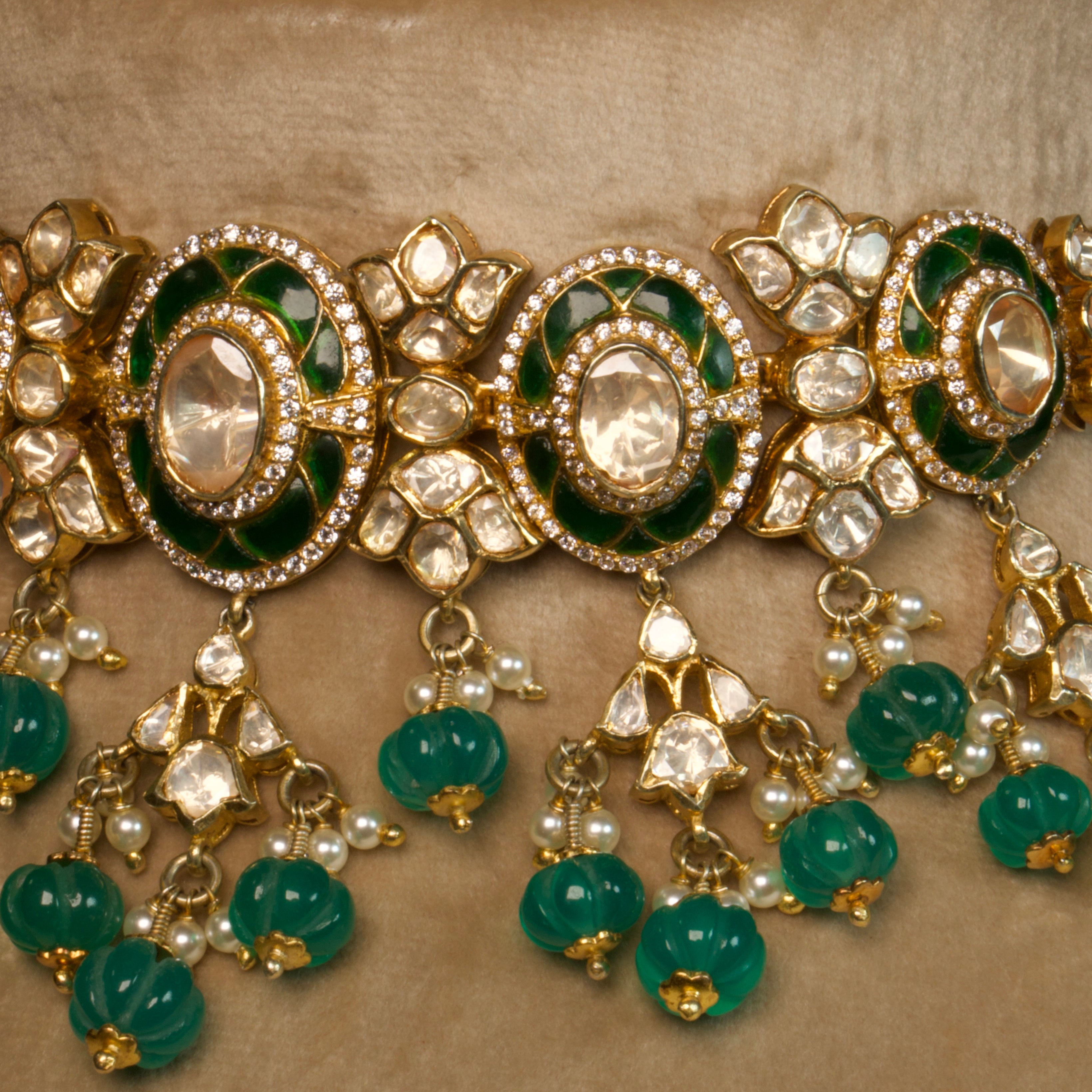 Moringa Drops Necklace Set