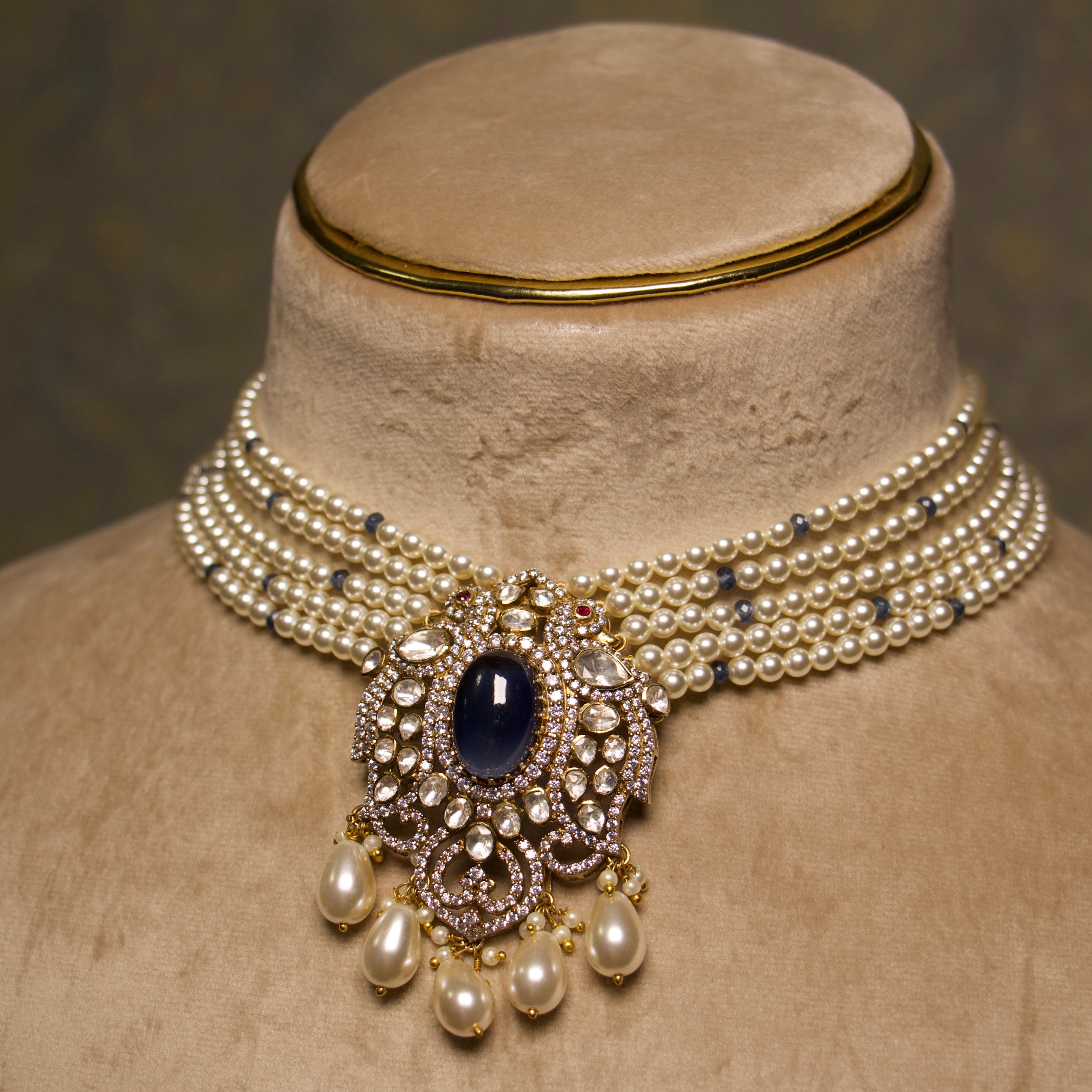 Morni by Moonlight Necklace Set