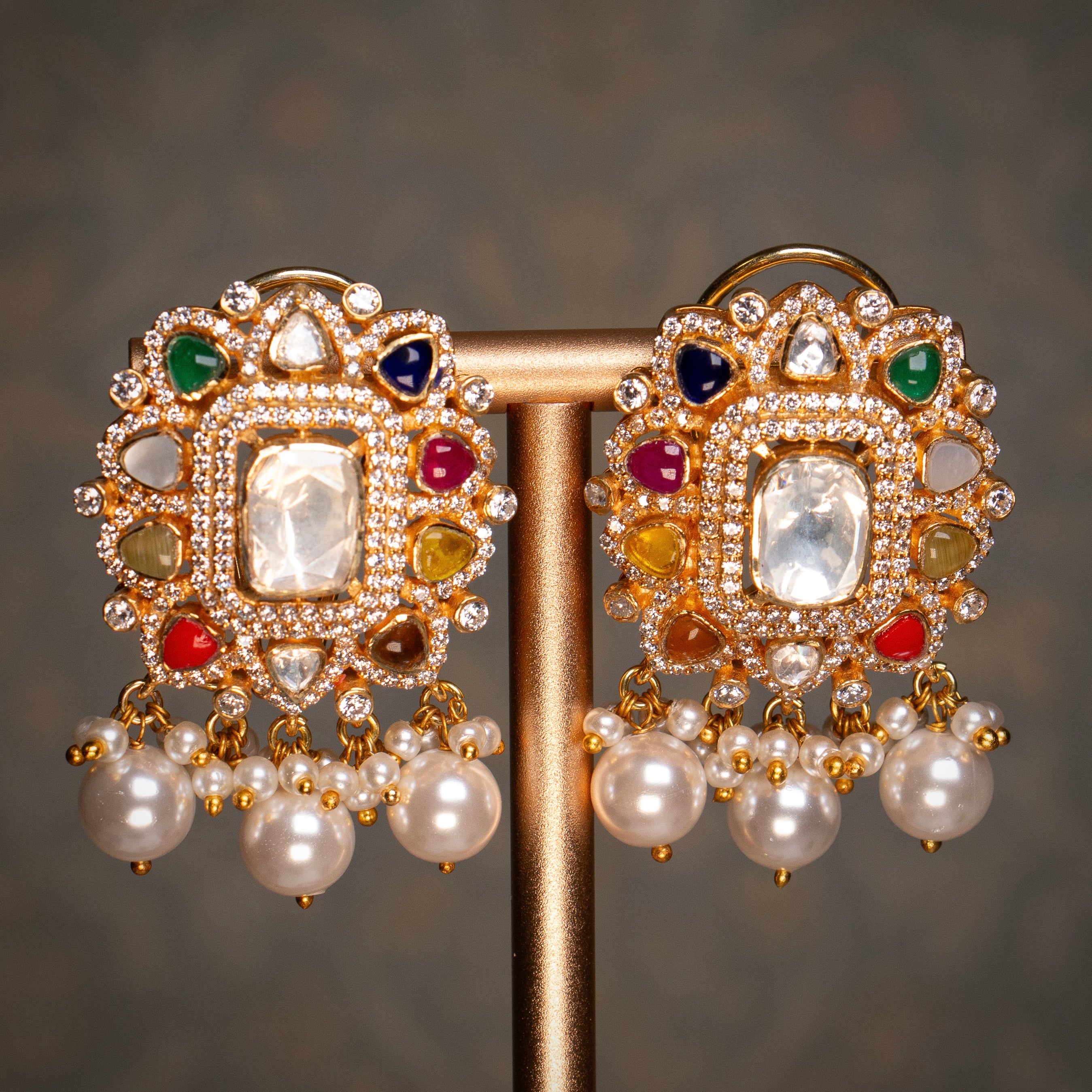 Helly Earrings
